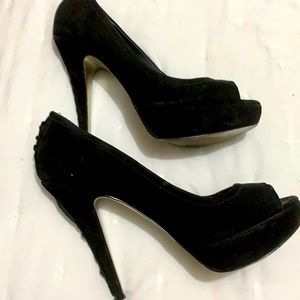 Steve Madden Velvet pinup style heels 7.5